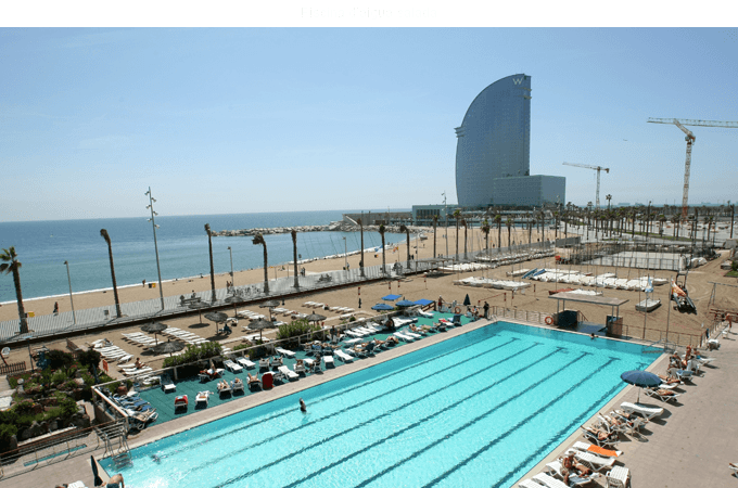Las mejores piscinas para refrescarse en Barcelona
