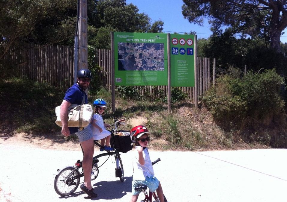 Green Route Palafrugell – Castell beach. Bike tour