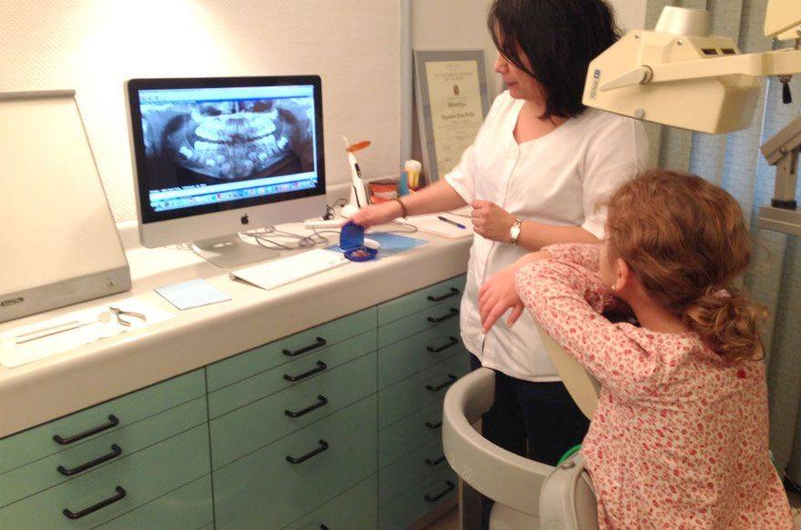 Clinica dental infantil barcelona