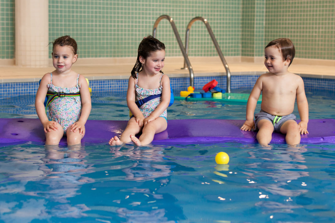 Natación para bebés Barcelona  Gimnasio con piscina - Aiguajoc